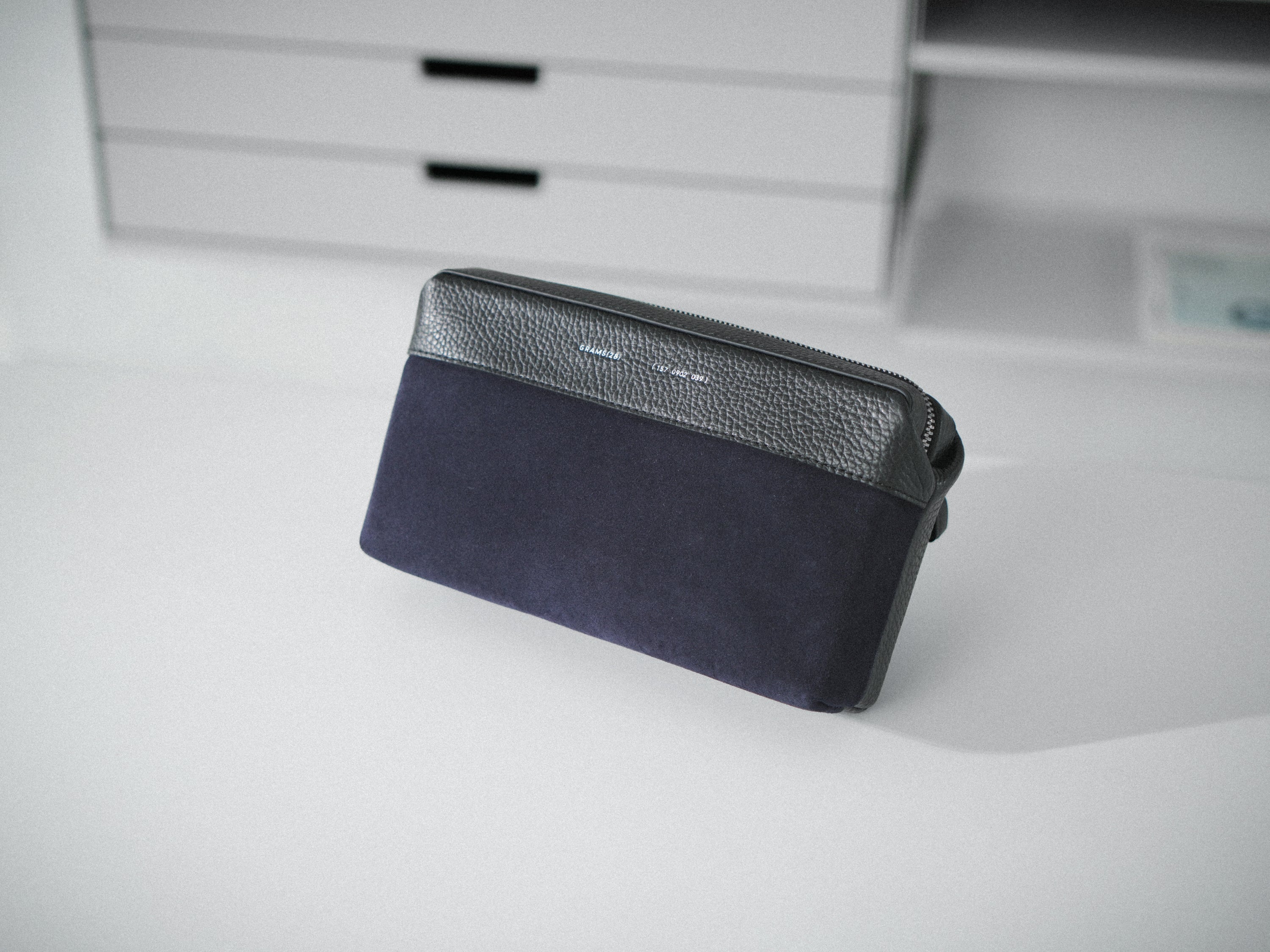 157 Essential Sling - Image 3
