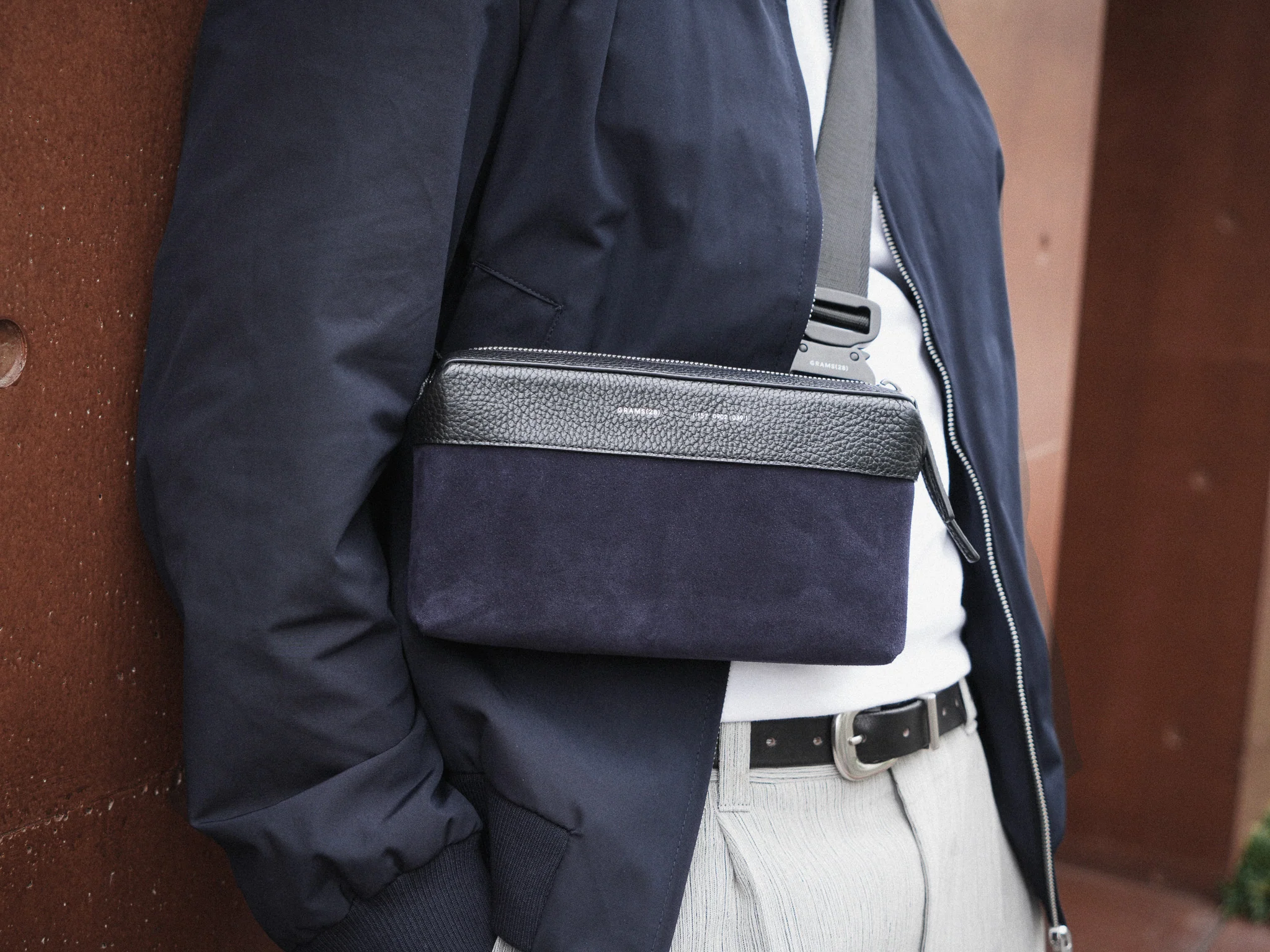157 Essential Sling - Image 5