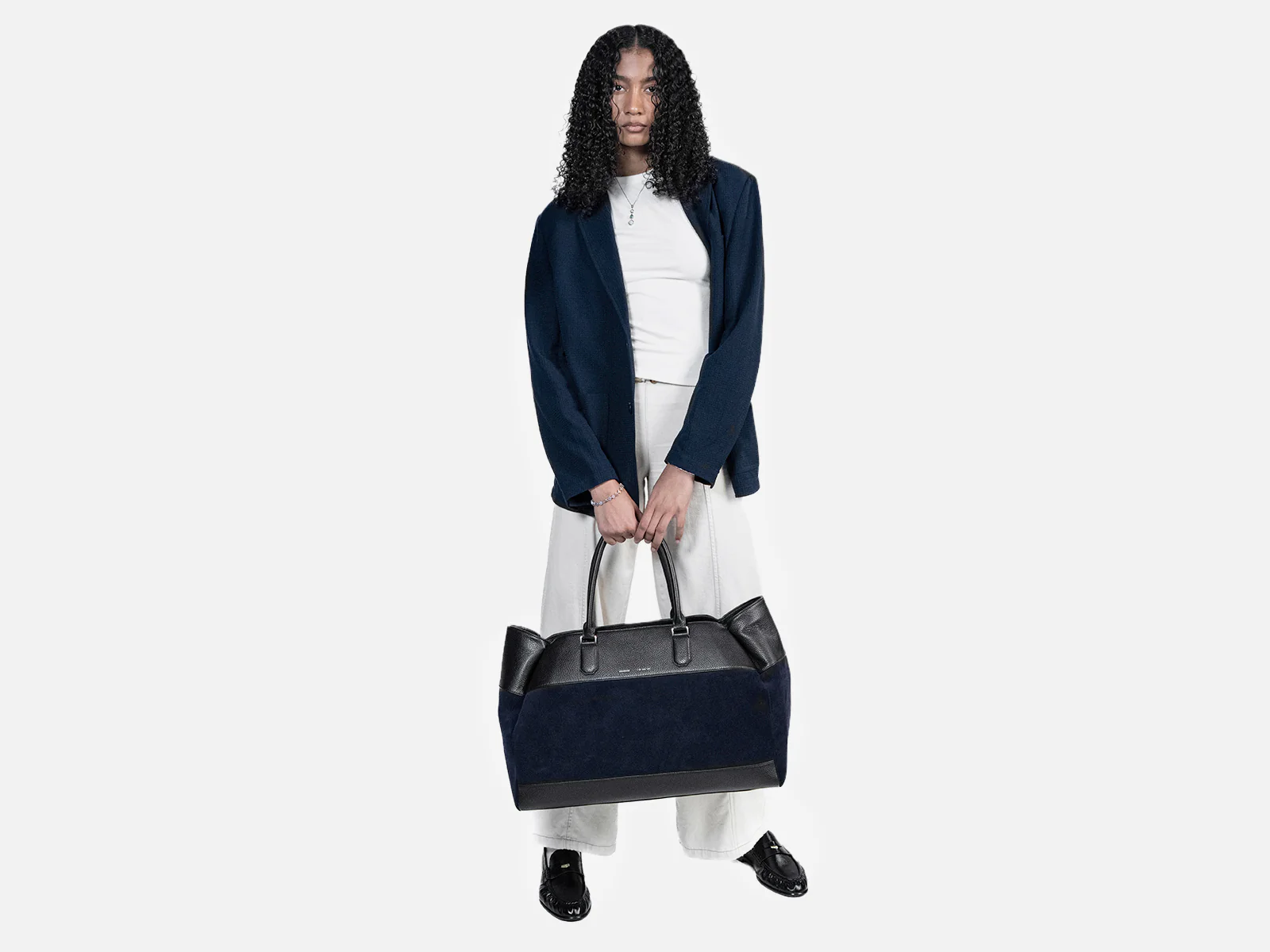 184 Weekender Tote - Image 14