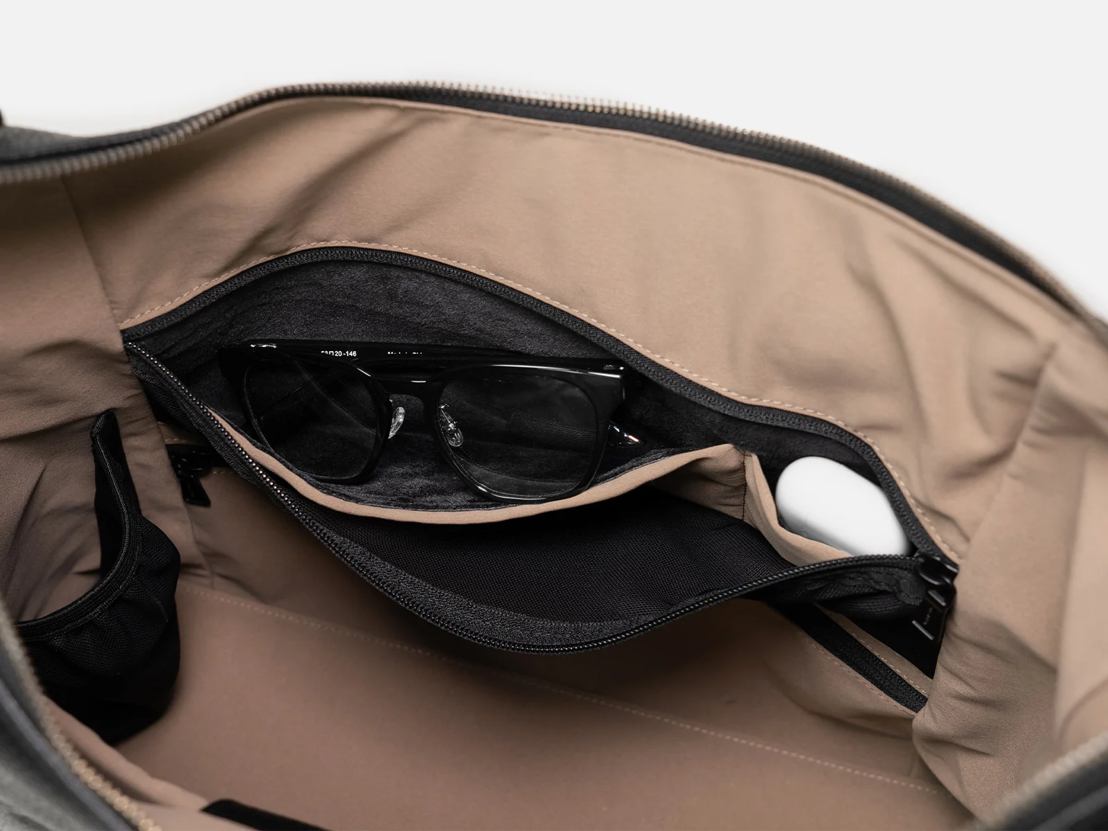 193 Hobo Bag - Image 10